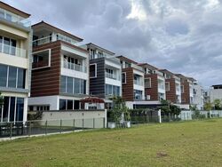 Kampong Wak Hassan (D27), Detached #595599671